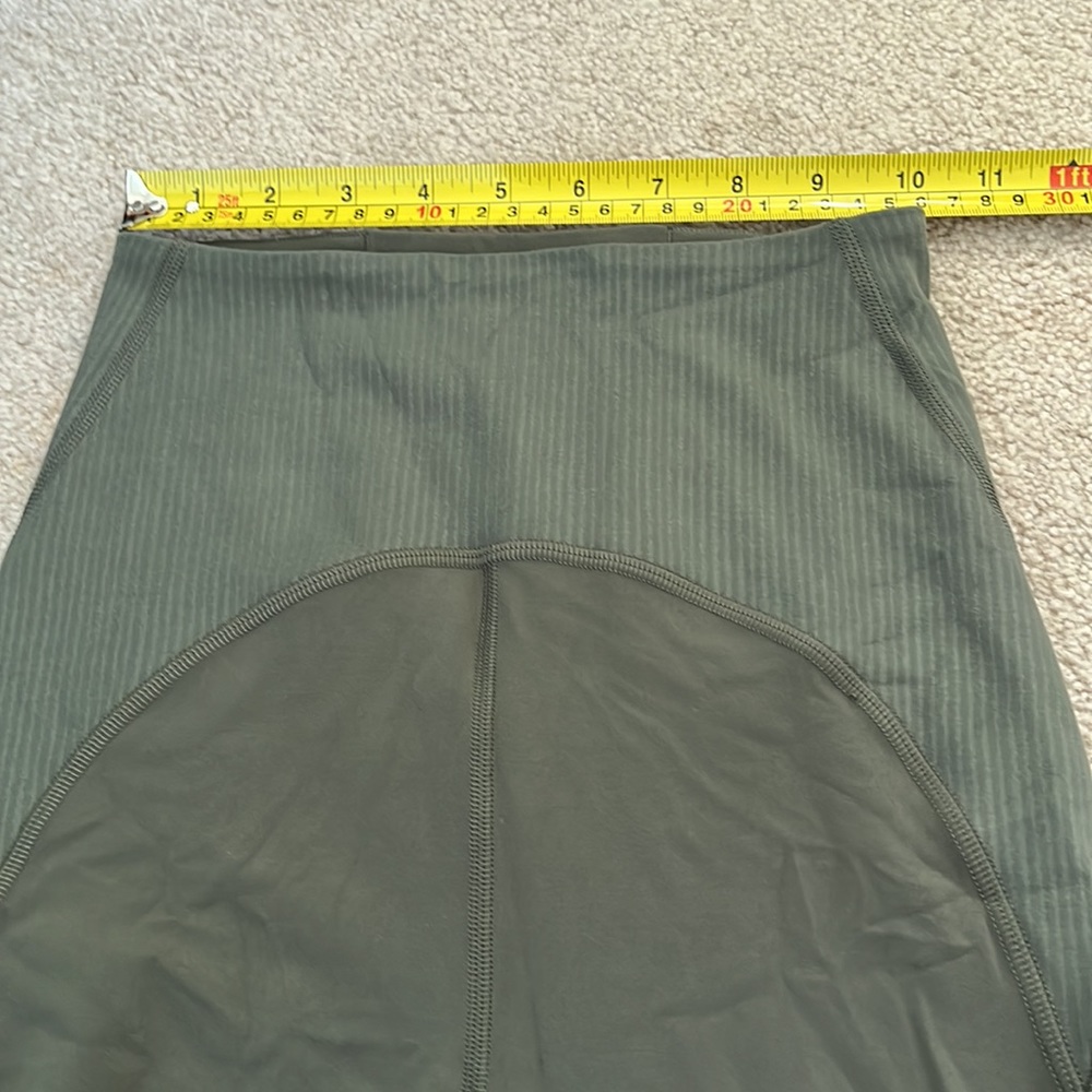 Lululemon Short - Picture 7 of 11